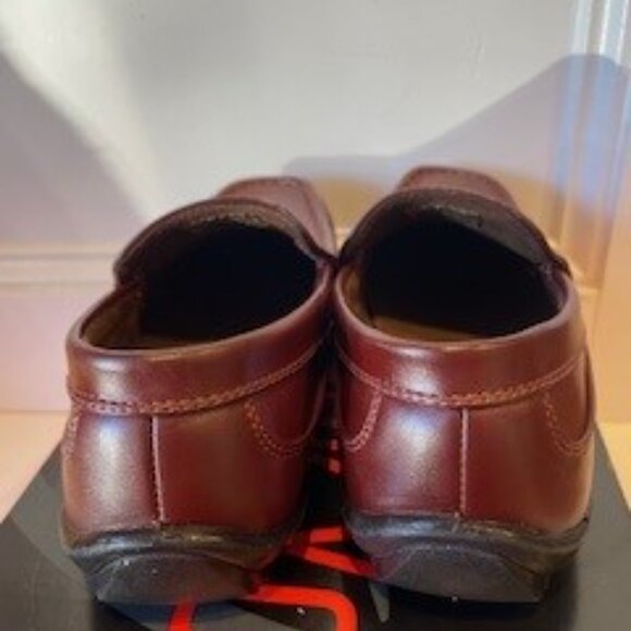 Deer Stags Kids' Booster in Dark Luggage Size 3 1/2 - Picture 3 of 4